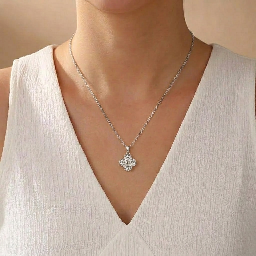 18K Gold Plated 925 Sterling Silver Moissanite Clover Necklace - Allison