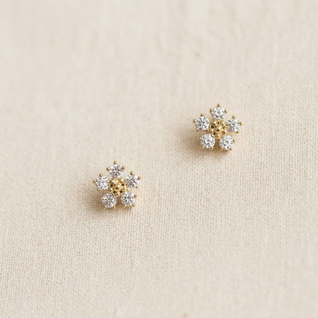 18K Gold Plated 925 Sterling Silver Flower Stud Earrings - Daisy